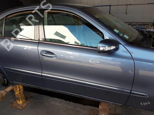 Puerta delantera derecha MERCEDES-BENZ E-CLASS (W211) E 220 CDI (211.006) (150 hp) 21626539
