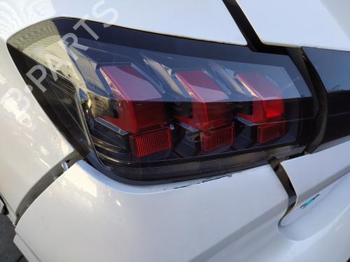 Used Left taillight PEUGEOT 208 II (UB_, UP_, UW_, UJ_) e-208 (136 hp) 30682880