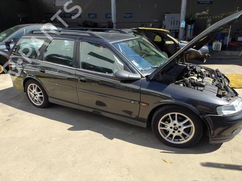 Right front door OPEL VECTRA B Estate (J96) 2.2 DTI 16V (F35) Com friso e borrachas