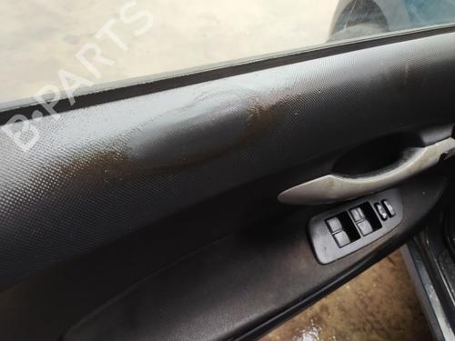 Used Left front window switch TOYOTA AURIS (_E15_) 1.4 D-4D (NDE150_, NDE150R) (90 hp) 30128131