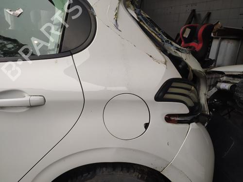 Used Fuel flap PEUGEOT 208 Hatchback Van (CR_) 1.5 BlueHDi 100 (102 hp) 30815297