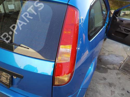 Used Right taillight FORD FIESTA V (JH_, JD_) 1.3 (69 hp) 21627195