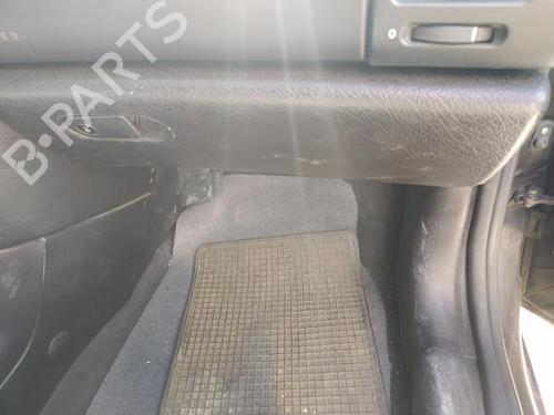 Glove box OPEL VECTRA B Estate (J96) 2.2 DTI 16V (F35) completo