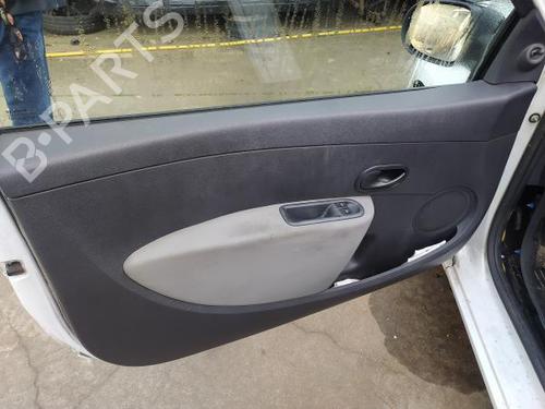 Other RENAULT CLIO III Hatchback Van (SB_, SR_) 1.5 dCi | BP21633138O1 