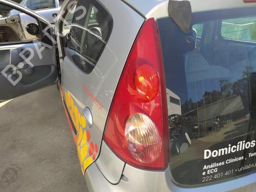 Used Left taillight PEUGEOT 107 (PM_, PN_) 1.0 (68 hp) 21634461