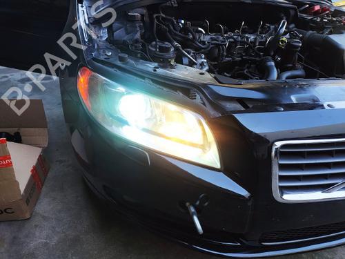 Right headlight VOLVO S80 II (124) 2.0 TDi | BP29543674C29 