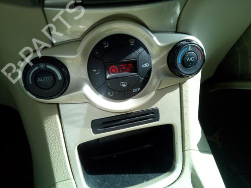 Panel klimatyzacji / ogrzewania FORD FIESTA VI (CB1, CCN)  | BP21623238I5