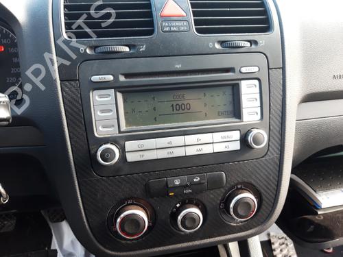 Used Climate control VW GOLF V (1K1) 1.4 16V (75 hp) 21625345