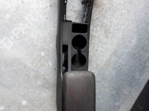 Used Armrest / Center console TOYOTA COROLLA (_E12_) [2001-2008]  21607872