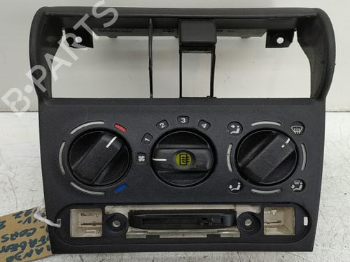 Used Climate control Climate control 21610736 21610736