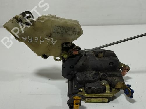 Used Front left lock NISSAN ALMERA II Hatchback (N16) [2000-2025]  21616684