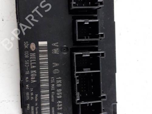 Zekeringkast VW TOURAN (1T1, 1T2)  | BP21618685E1