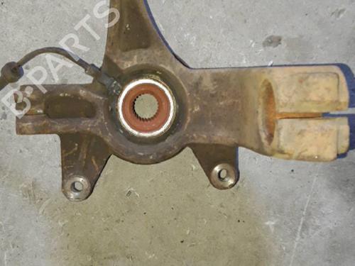 Used Left front steering knuckle RENAULT MEGANE II Estate (KM0/1_) [2003-2012]  21620156