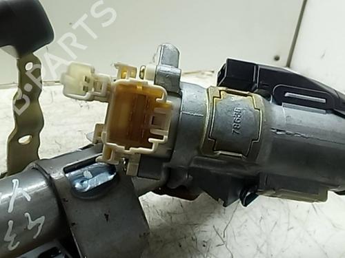 Ignition barrel TOYOTA YARIS (_P1_) | BP21620826M48