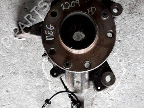 Right front steering knuckle RENAULT MEGANE III Hatchback (BZ0/1_, B3_)  | BP21621923M26 