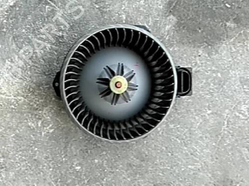 Heater blower motor TOYOTA YARIS (_P9_) | BP21622084M62