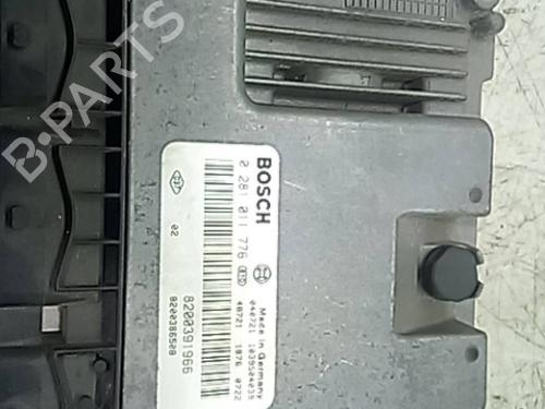 Calculateur moteur (ecu) RENAULT MEGANE II (BM0/1_, CM0/1_)  | BP21622460M57