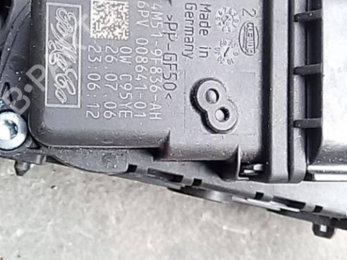 Pedal FORD FOCUS II (DA_, HCP, DP) 1.6 TDCi (109 hp) 21622605