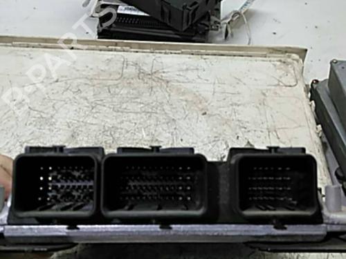 Engine control unit (ECU) PEUGEOT 307 (3A/C) | BP21622613M57