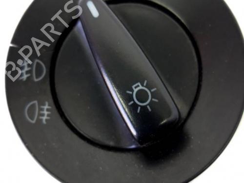 Used Headlight switch VW GOLF IV (1J1) [1997-2008]  21622846