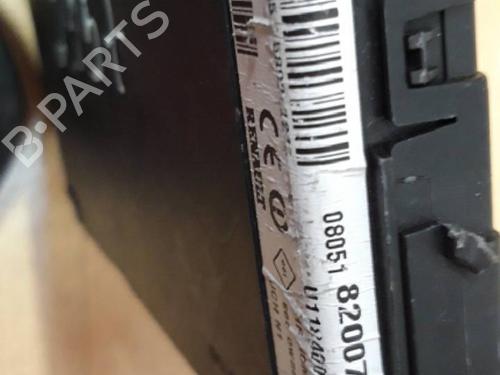 Fuse box RENAULT MEGANE II Estate (KM0/1_)  | BP21623955E1