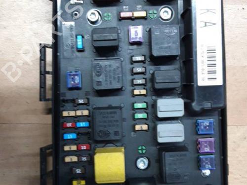Used Fuse box OPEL ZAFIRA / ZAFIRA FAMILY B (A05) [2005-2019]  21624303
