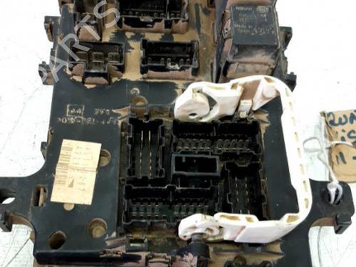 Used Fuse box NISSAN TERRANO II (R20) [1992-2007]  21624725