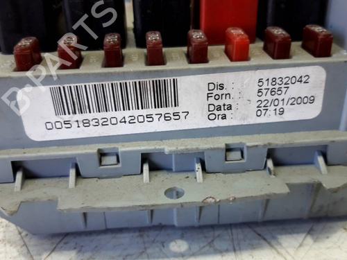 Fuse box FIAT BRAVO II (198_) | BP21624783E1