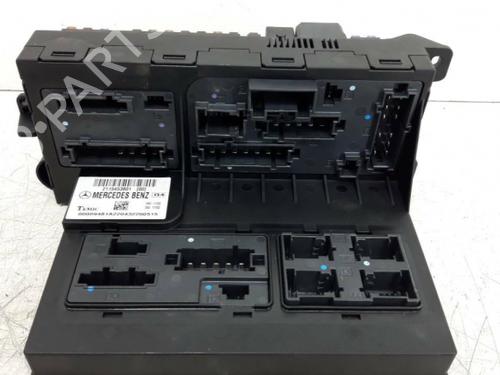 Used Fuse box MERCEDES-BENZ E-CLASS (W211) E 220 CDI (211.006) (150 hp) 21626870