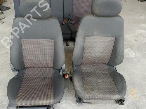 Used Right front seat OPEL MERIVA A MPV (X03) [2003-2010]  21627646