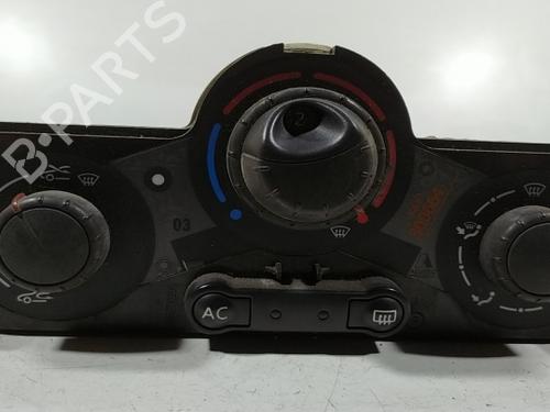 Used Climate control RENAULT MEGANE II Estate (KM0/1_) [2003-2012]  21628201