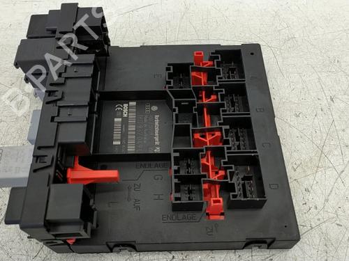 Used Fuse box VW GOLF V (1K1) [2003-2010]  21628362