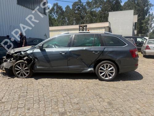 Right sun visor SKODA OCTAVIA III Combi (5E5, 5E6) 1.6 TDI | BP38086655I2 - Image 5