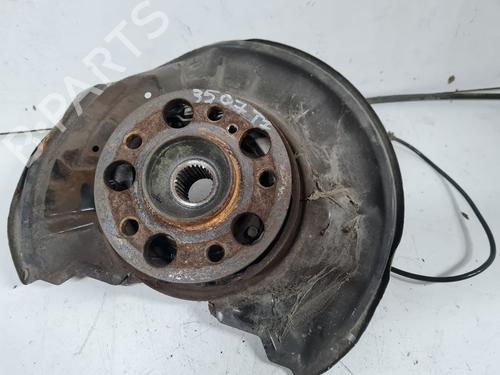 Used Left rear steering knuckle MERCEDES-BENZ C-CLASS (W204) [2007-2015]  21661359