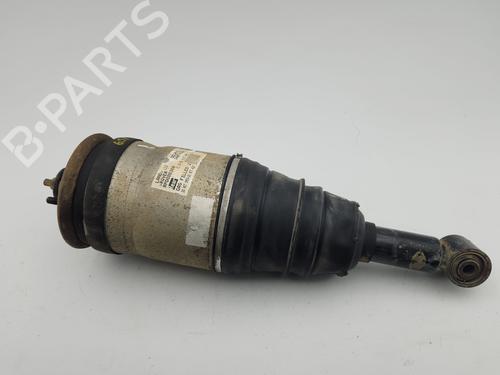 Used Left rear shock absorber Left rear shock absorber LAND ROVER DISCOVERY III (L319) 2.7 TD 4x4 (190 hp) 35786063 35786063
