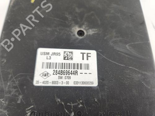 Fuse box RENAULT SCÉNIC III (JZ0/1_) | BP30102503E1