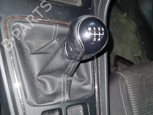 Used Shift knob Shift knob 38592388 38592388