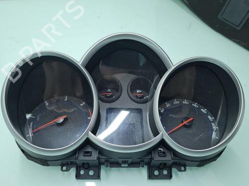 Used Instrument cluster Instrument cluster CHEVROLET CRUZE (J300) [2009-2026] 21641383 21641383