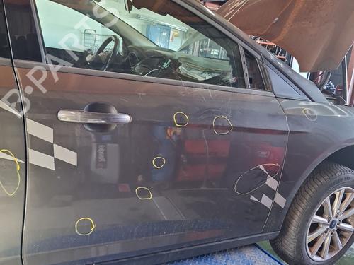Used Right front door Right front door 38755269 38755269