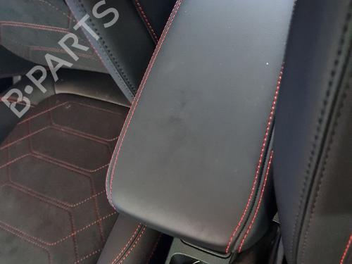 Used Armrest / Center console Armrest / Center console FORD PUMA (J2K, CF7) 1.0 EcoBoost mHEV (125 hp) 38112417 38112417