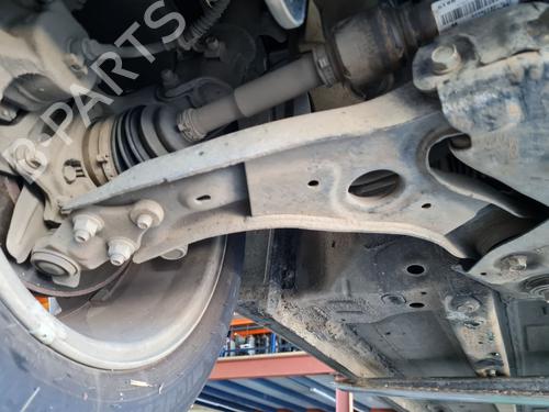 Højre fortil bærearm KIA CARENS IV 1.6 GDi (135 hp) 29534661