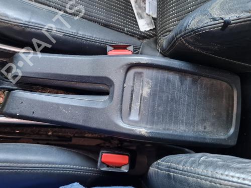 armrest-center-console-peugeot-2008-i-cu_-2013-22191269 main image
