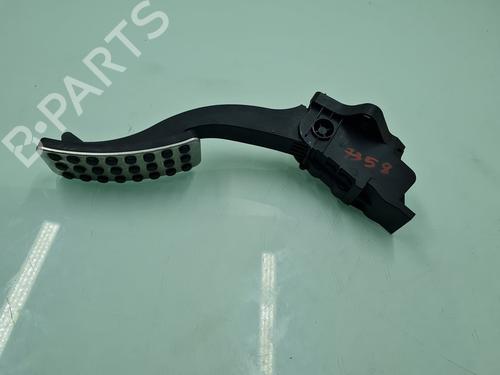 pedal-mercedes-benz-cla-coupe-c117-2013-2014-2015-2016-2017-2018-2019-23336370 main image