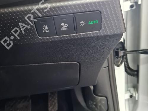 Used Headlight switch Headlight switch AUDI A1 Sportback (8XA, 8XF) 1.0 TFSI (95 hp) 33964702 33964702