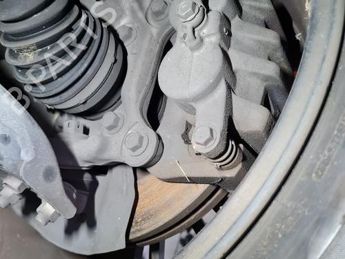 Used Left front brake caliper Left front brake caliper TOYOTA RAV 4 V (_A5_, _H5_) 2.5 Hybrid AWD (AXAP54, AXAP54L) (306 hp) 32772539 32772539