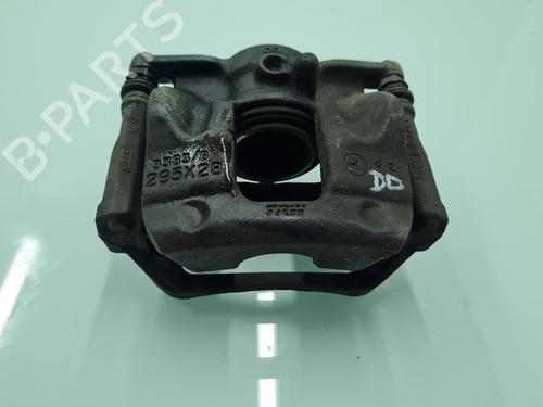 Used Right front brake caliper Right front brake caliper MERCEDES-BENZ A-CLASS (W176) A 200 CDI (176.001) (136 hp) 21637673 21637673