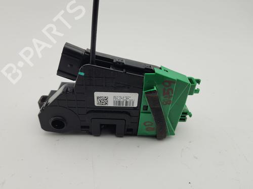 front-right-lock-hyundai-i30-pde-pd-pden-2016-37693244 main image