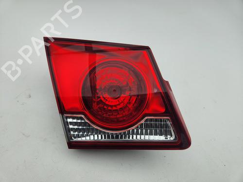 Used Left tailgate light CHEVROLET CRUZE (J300) [2009-2025]  28478718