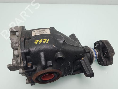 Differential hinten für Differential hinten BMW 1 (F20) 118 d (150 hp) 34472144 34472144