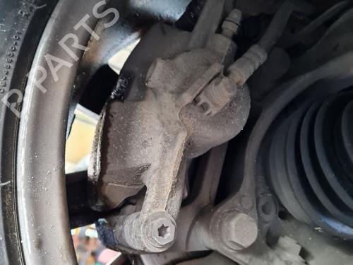 Used Right front brake caliper SKODA SUPERB III Estate (3V5) 2.0 TDI (150 hp) 31189456